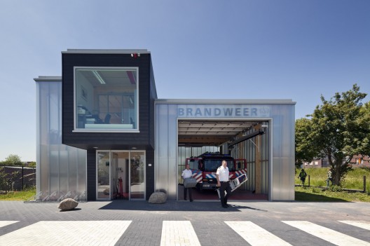 Fire station Houten / Jeanne Dekkers Architectuur