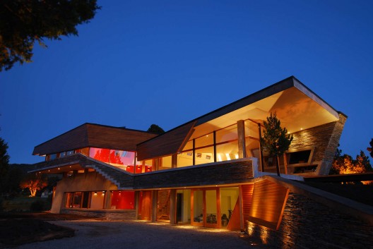 Ribbon House / G2 Estudio