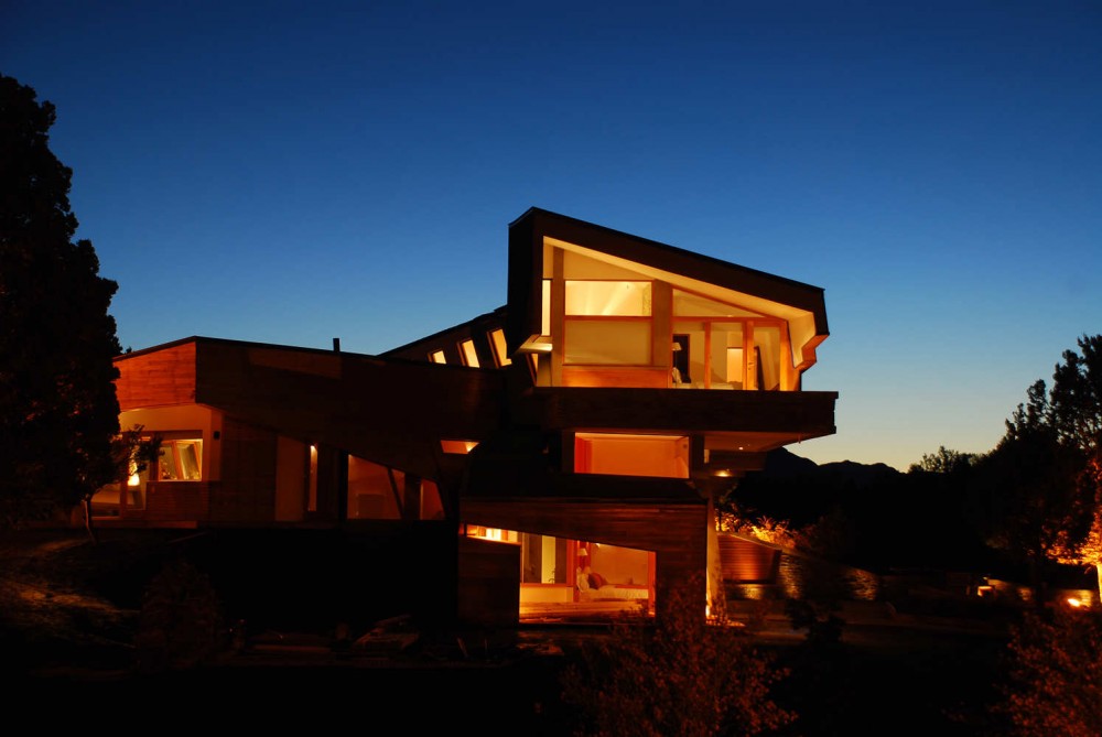 Ribbon House / G2 Estudio