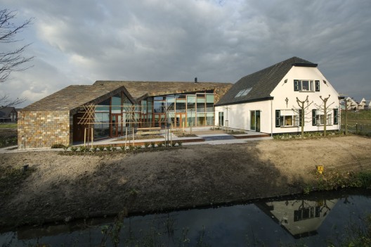 Ronald McDonald House In Barendrecht / Jeanne Dekkers Architectuur