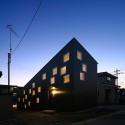 House of Sunlight Through Trees / StudioGreenBlue © StudioGreenBlue