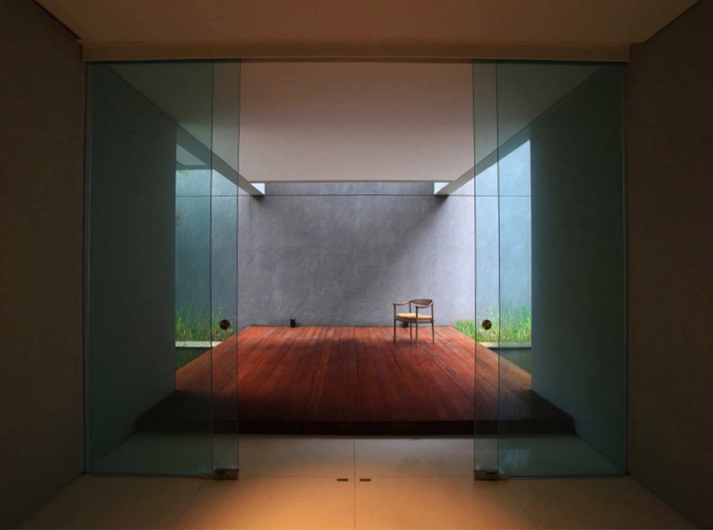 Tan Residence / Chrystalline Artchitect