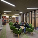 Hedley Bull Centre / Lyons © Lyons