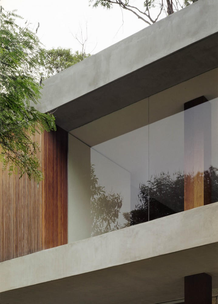 BR House / Marcio Kogan