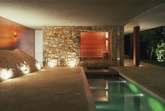 BR House / Marcio Kogan