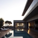 Hezelia Home / Pitzo Kedem Architects, Tanju Qzelgin © Amit Geron