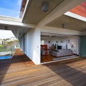 Petros & Andri Residence / VARDAstudio Petros & Andri Residence / VARDAstudio © Christos Papantoniou
