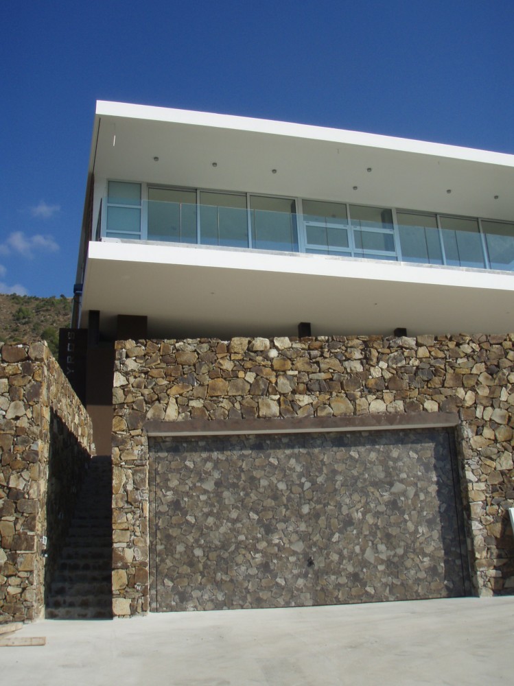 The Zephyros Project / Koutsoftides Architects
