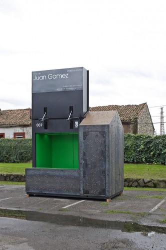 Kiosk m.poli / Brut Deluxe
