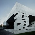 Erlenbach Cemetery Building / AFGH © Valentin Jeck
