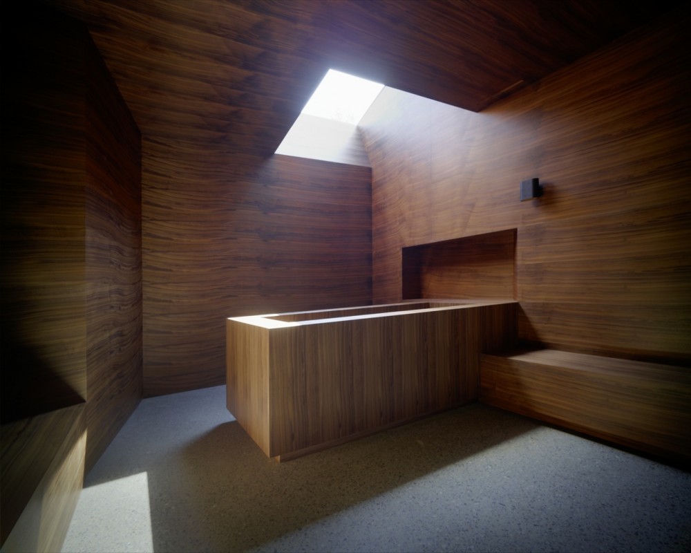 Erlenbach Cemetery Building / AFGH