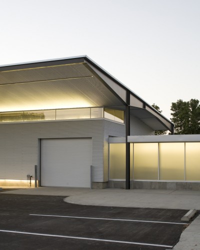Cox Communications Distribution Center / el dorado