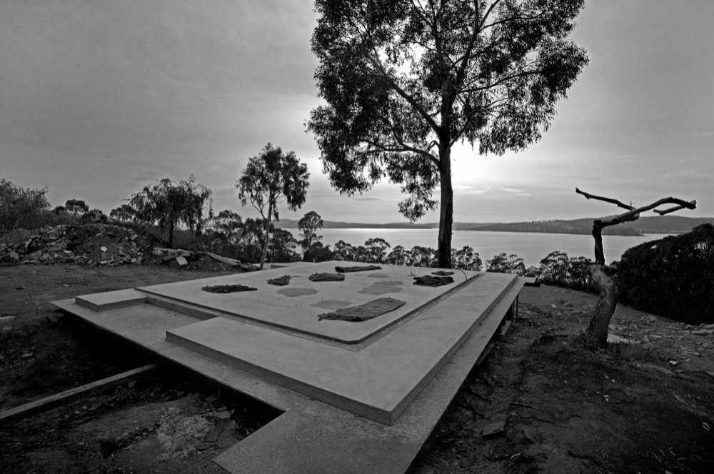 Trial Bay House / James Jones / HBV Architects