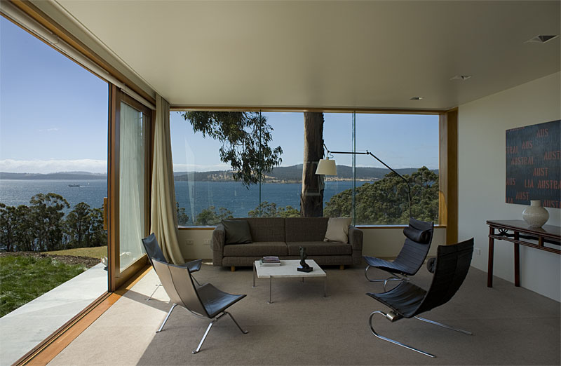 Trial Bay House / James Jones / HBV Architects