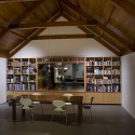 Trial Bay House / James Jones Trial Bay House / James Jones © Ray Joyce