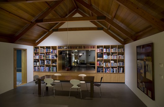Trial Bay House / James Jones