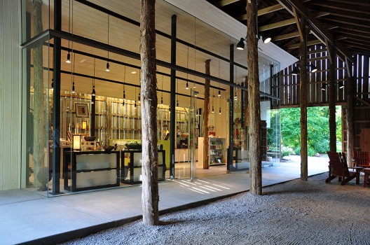 Yew Dell Gardens Visitor Center / De Leon & Primmer Architecture Workshop