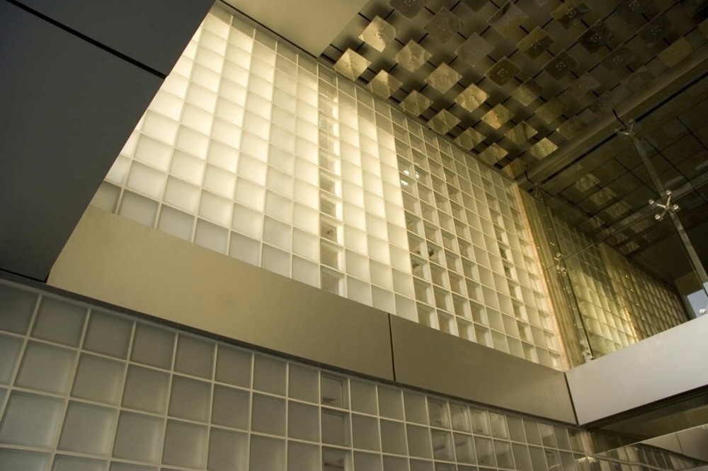 Shahkaram Office Building / Hooman Balazadeh