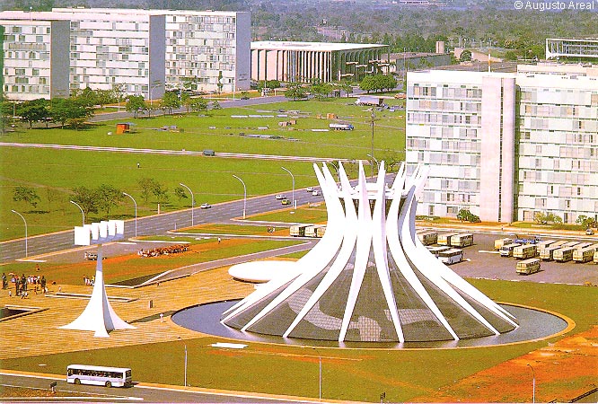 AD Classics: Cathedral of Brasilia / Oscar Niemeyer