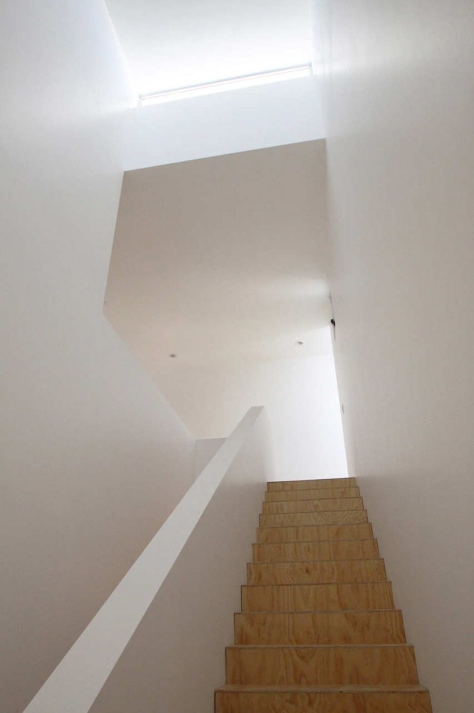 Casa 4 Planos / Dear Architects