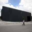 Casa De Uno / Dear Architects