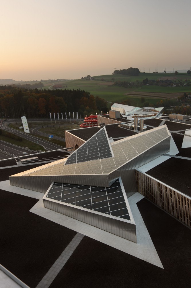 Westside Bruennen / Daniel Libeskind