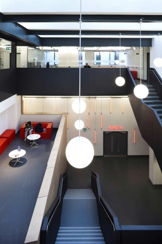 School Of Arts In Cantenbury / Hawkins\Brown