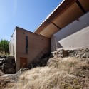 Loop Residence / Heliotrope Architects Loop Residence / Heliotrope Architects © Sean Airhart