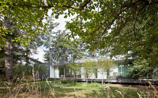 North Beach / Heliotrope Architects