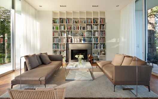 North Beach / Heliotrope Architects