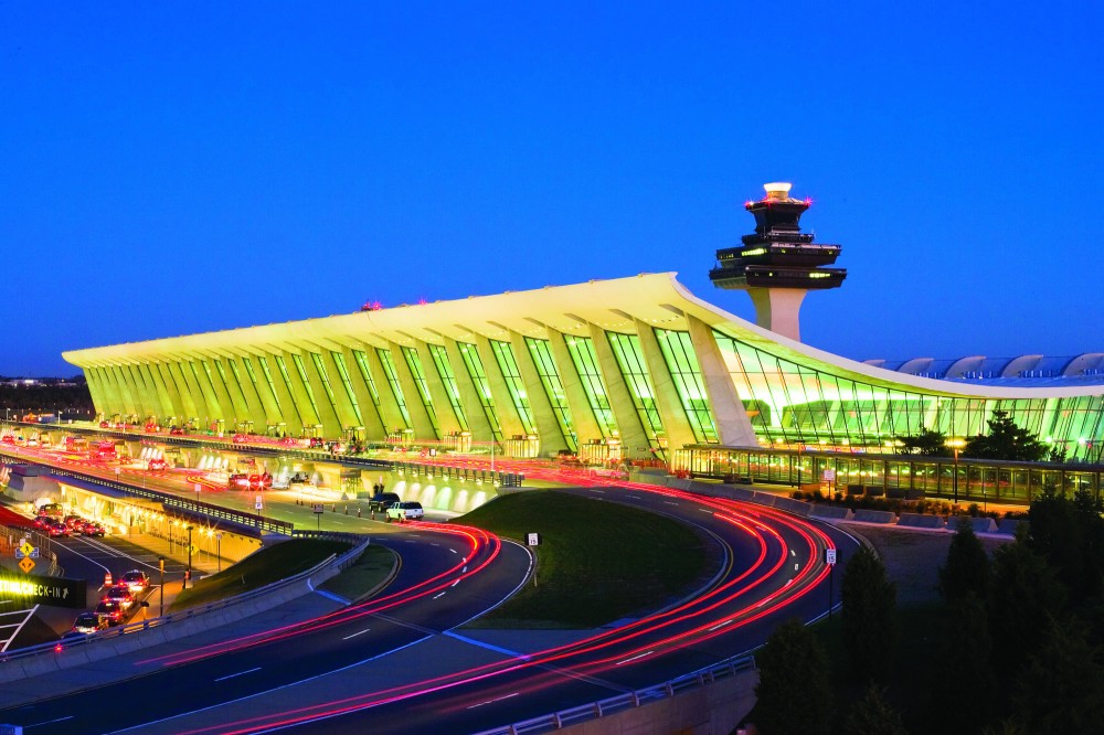 AD Classics: Dulles International Airport / Eero Saarinen