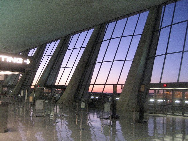 AD Classics: Dulles International Airport / Eero Saarinen