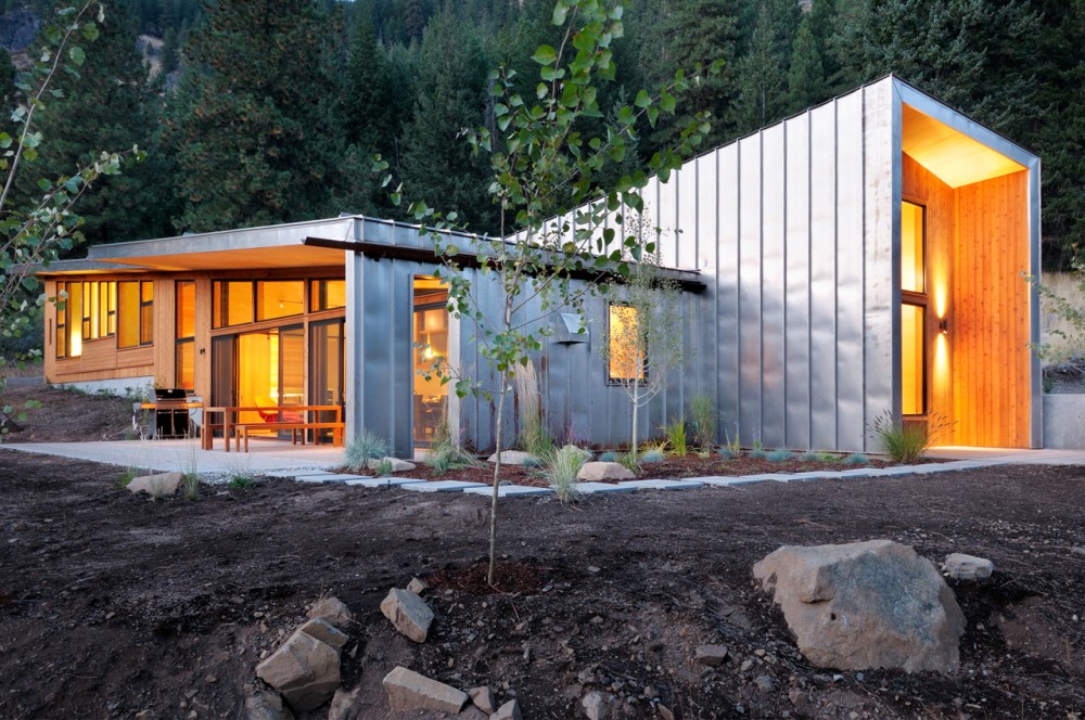 Miner’s Refuge /  Johnston Architects