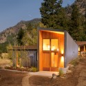 Miner's Refuge / Johnston Architects Miner's Refuge / Johnston Architects © Will Austin Photography