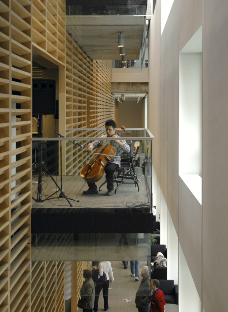 Grand Library of Québec / Patkau Architects with Croft Pelletier and Menkès Shooner Dagenais architectes associés
