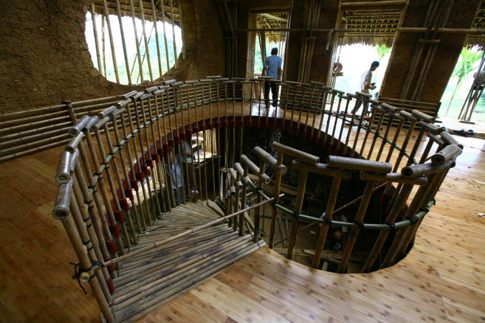 Suoi Re Village Community House / 1+1>2