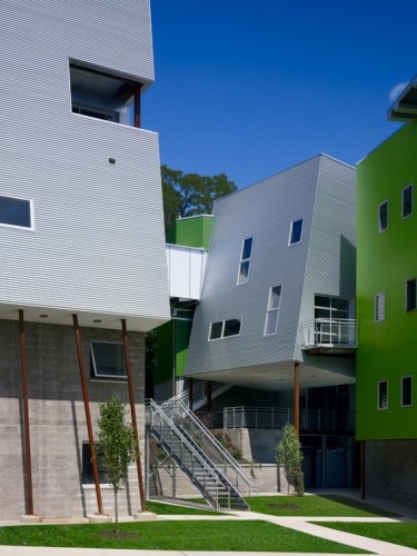 Glass Lofts / Front Studio Architects
