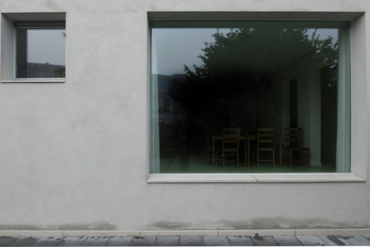 Moerkerke Medicare And Neighborhood Facility / Krill Architecture
