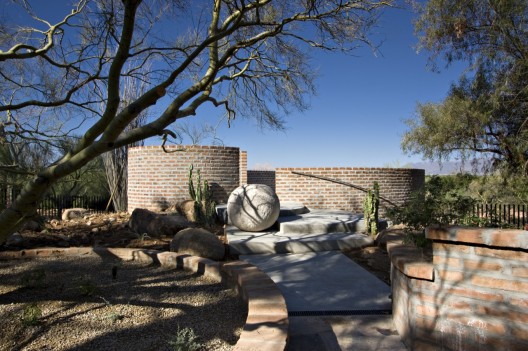 Thurston Wine House Addition / Jones Studio