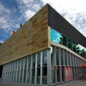 kunsthal_kleiobird1 kunsthal_kleiobird1 © Flickr User: Kleiobird