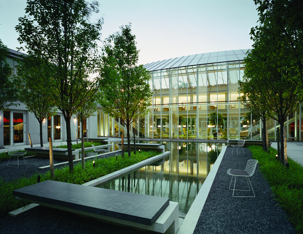 International Retreat / Weiss/Manfredi