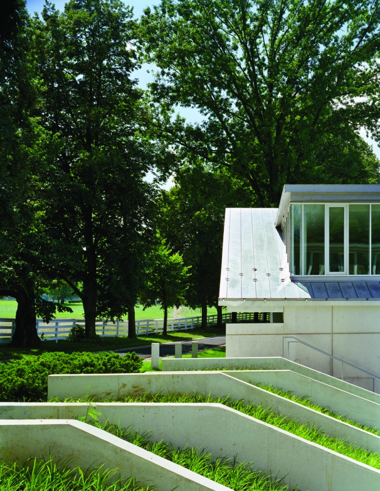 International Retreat / Weiss/Manfredi