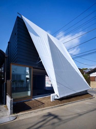 House In Kodaira / Suppose Design Office
