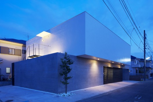 Shift House / Apollo Architects & Associates