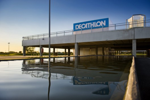 Decathlon Roeselare / Buro II & ARCHI+I