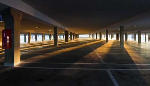 Decathlon Roeselare / Buro II & ARCHI+I