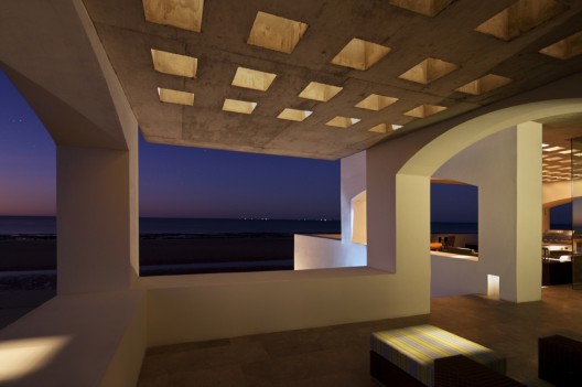 Osprey Nest / Jones Studio