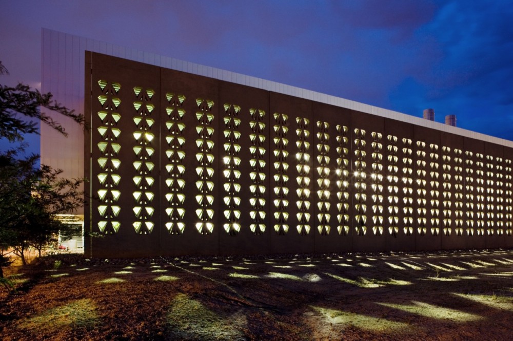 ISTB3 / Jones Studio