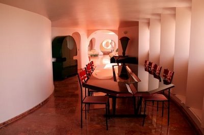 AD Classics: Palais Bulles / Antti Lovag