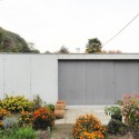 Garage & Garden Facilities / Nuno Castro © Nuno Castro